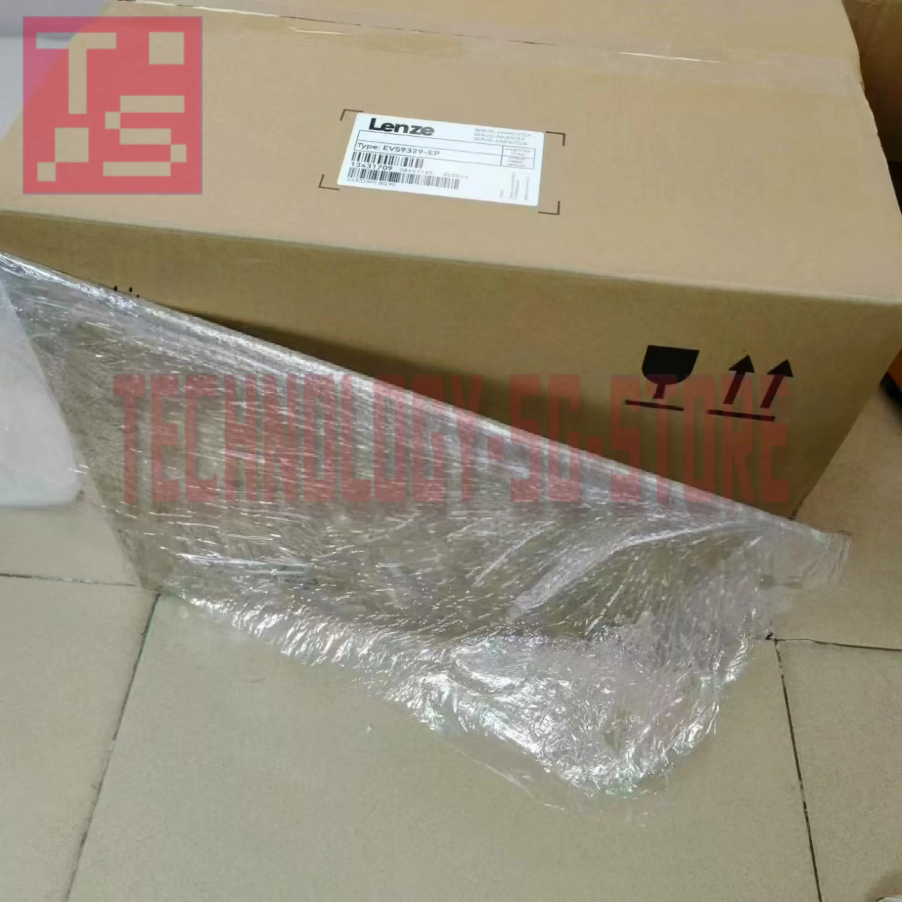 EVS9329-EIV004 EVS9329-ESV004 新品インバーター
