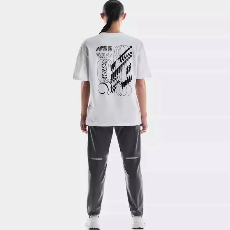

The 2025 new women's sport short-sleeved T-shirt is a comfortable and pure cotton summer collection for both men and women