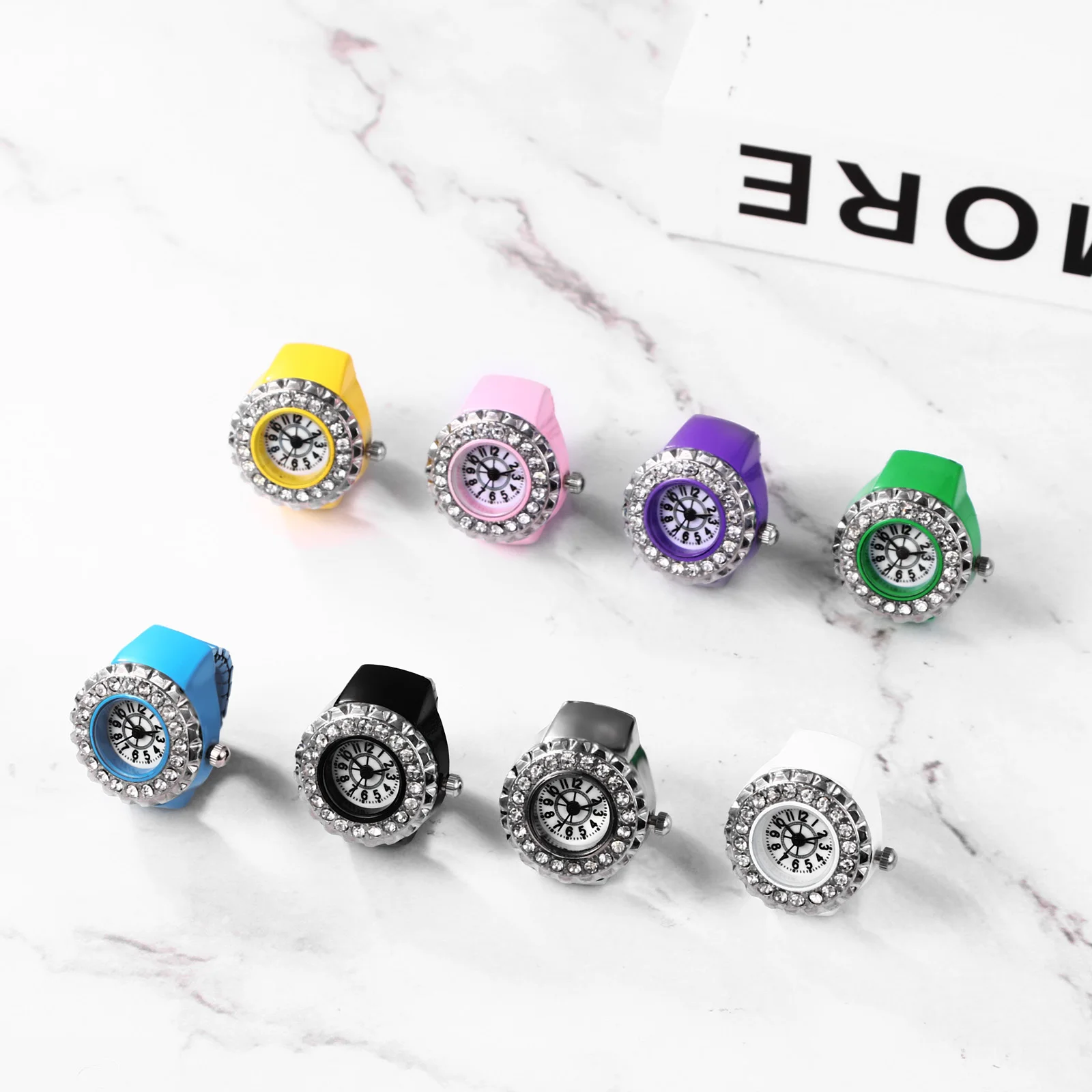 Lancardo-男性と女性のための高級ユニセックスフィンガーリング,クォーツ,アナログ,クリエイティブ,ステンレス鋼,弾性バンド,カップルへのギフト