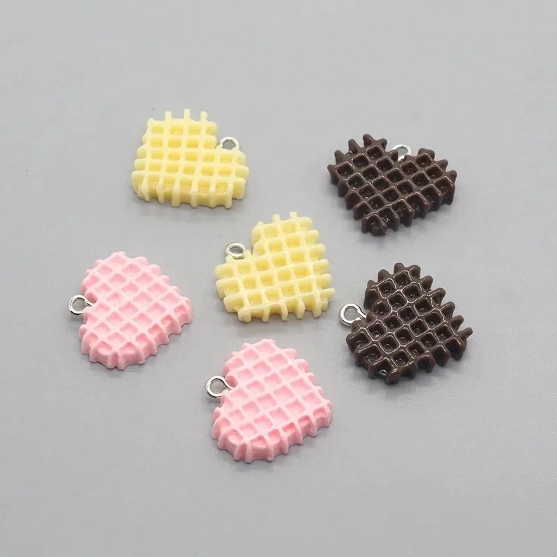 10Pcs/Pack Kawaii Plaid Heart Cookie Flatback Resin Charms Cute Simulation Biscuit Pendants for DIY Earring Jewelry Craft