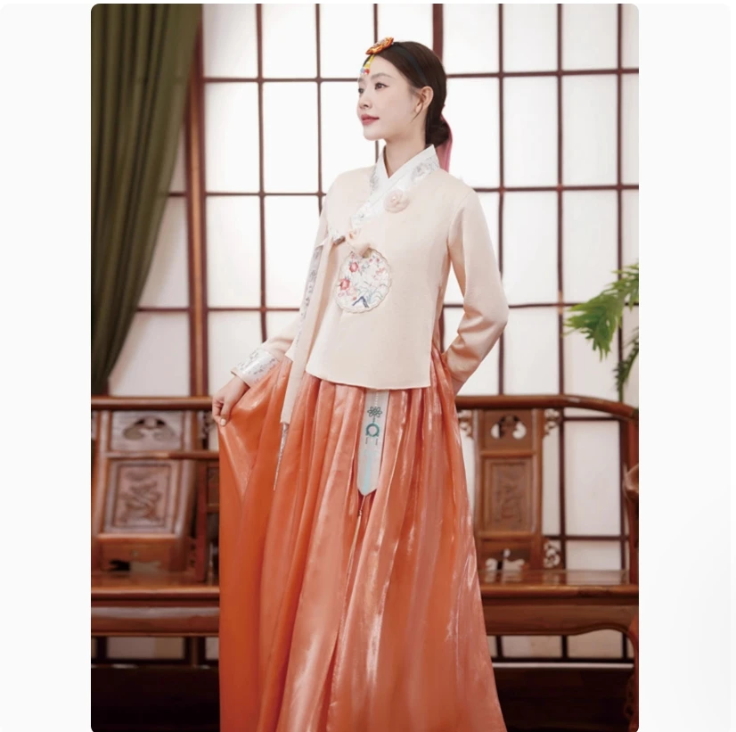 

Фотография дворца Ханфу, танцевальная женская одежда, корейская сцена Дагу, корейская этническая фотография костюма