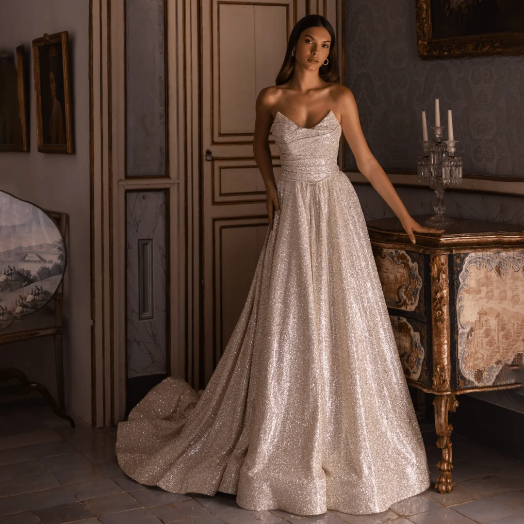 فساتين زفاف لامعة على شكل حرف v بدون حمالات رائعة بدون حمالات على شكل حرف a مكشكشة فستان زواج الكنيسة أنيق سباركلي فستان العروس للحفلات الراقصة