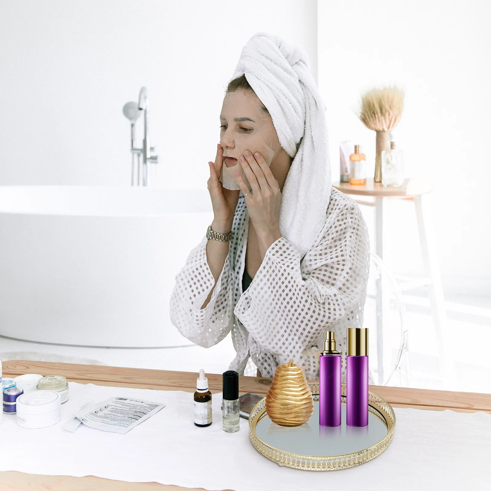 

1Pcs Jewelry Storage Plate European Style Glass Mirror Decorative Cosmetics Tray Multipurpose Display Holder for Home Parties