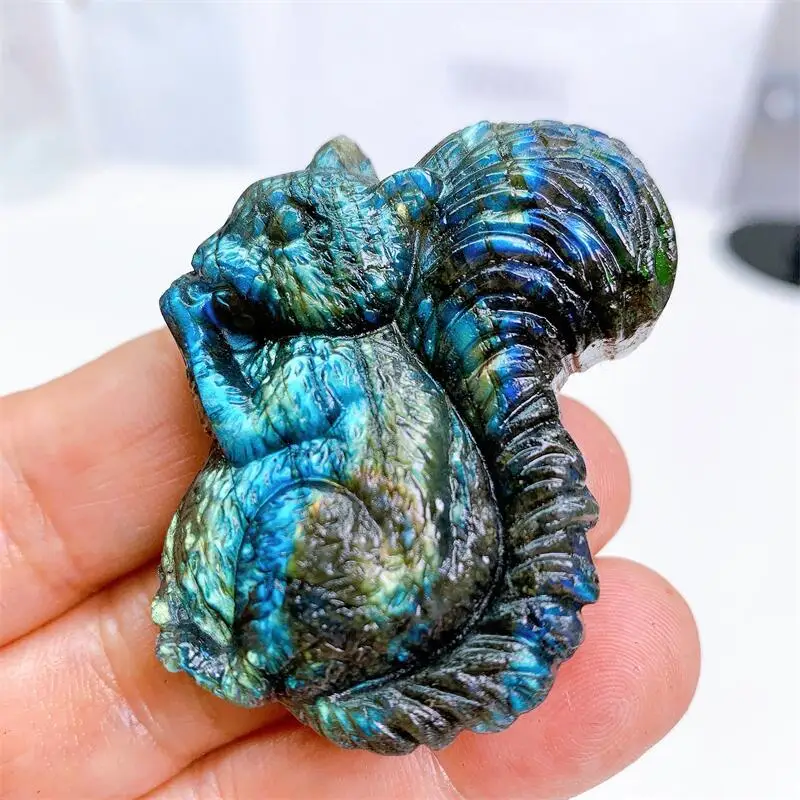 4.8cm Natural Labradorite Hand Carved Squirrel Crystal Fashion Animal Figurine Gifts Home Decoration Accessories 1pcs