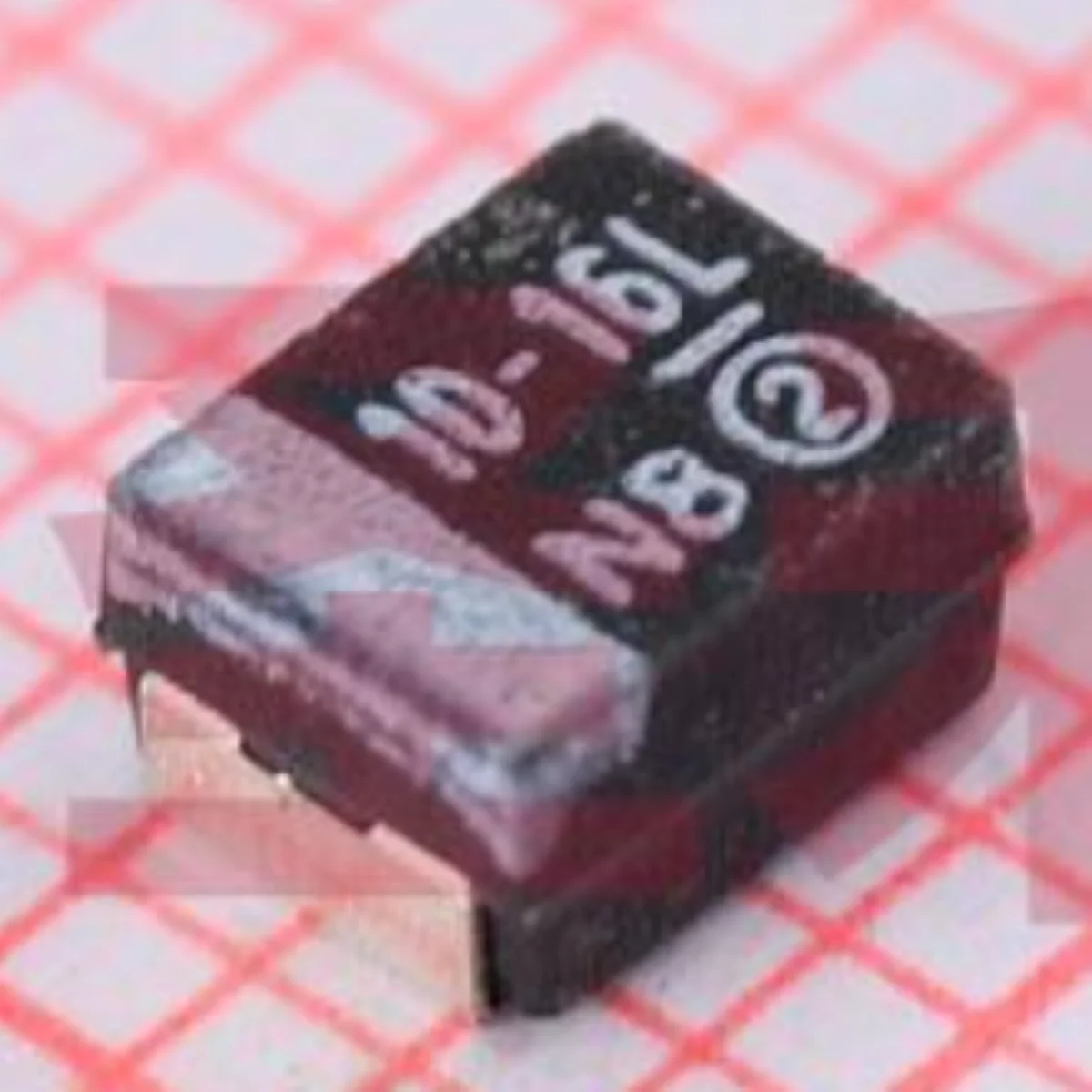 1411 3528 Marcado 10-16L Condensador de tantalio negro original 16V ±10% 10uF 2Ω 10UF 10% 16V 293D106X9016B2TE3 1411 CAP TANT 10-16L