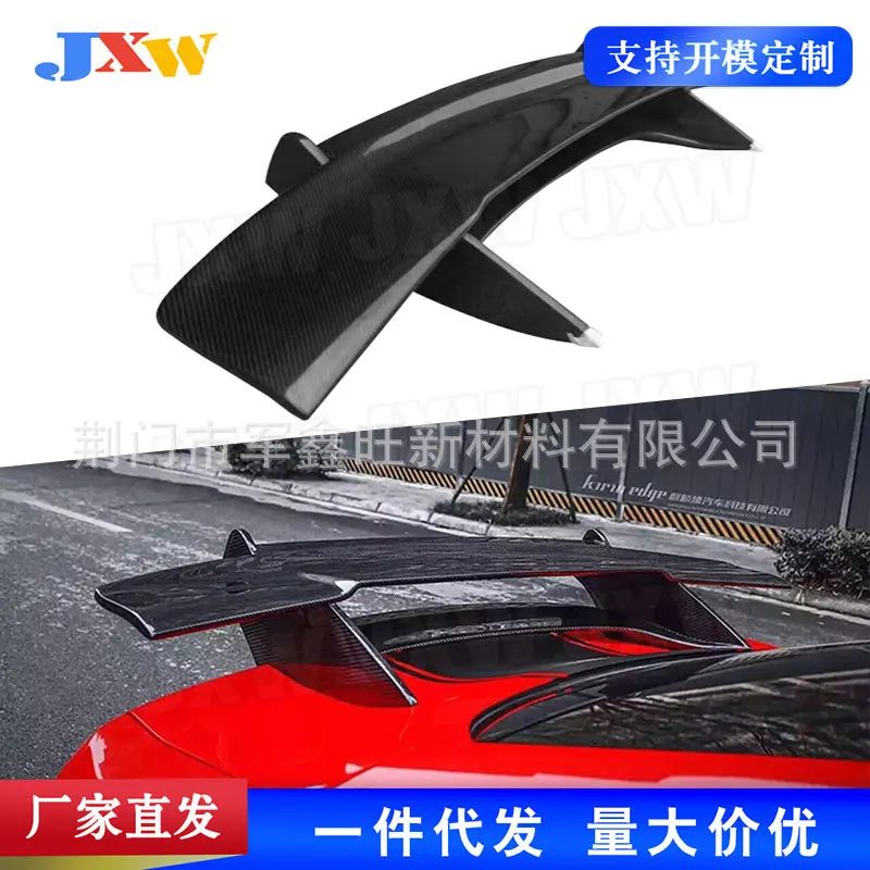 

Подходит для Mustang GT, большой хвост, двухслойное углеродное волокно, модификация внешней части автозапчастей.