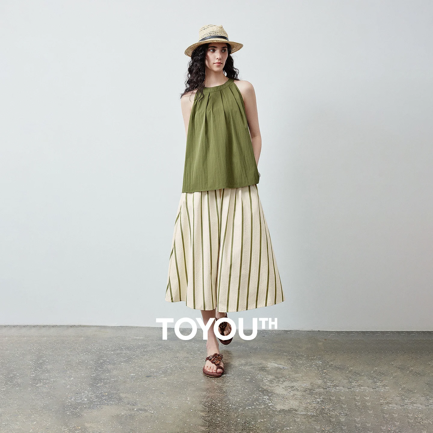 

TOYOUTH Women Two Piece Sets 2026 Summer New Forest Style Vacation Halter Top Striped Skirt Relaxed Fit Casual Outfits
