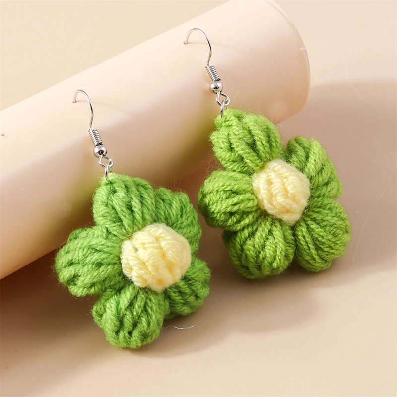 Cute Colorful Flower Drop Earrings for Women Handmade Crochet Flower Dangle Hooks Earrings Girls Party Holiday Jewelry Gifts