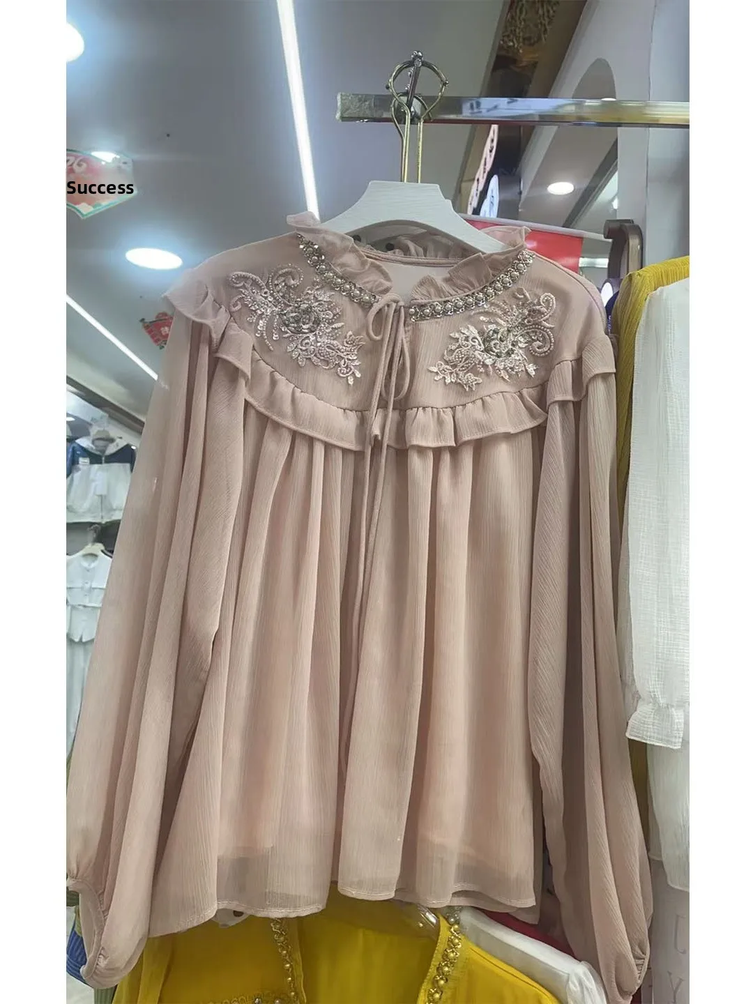 

Pink Chiffon Shirt Women's Loose Long Sleeve Stand Collar Knot Hemming Meat Covering Daily Wear Korean Style 2026 New