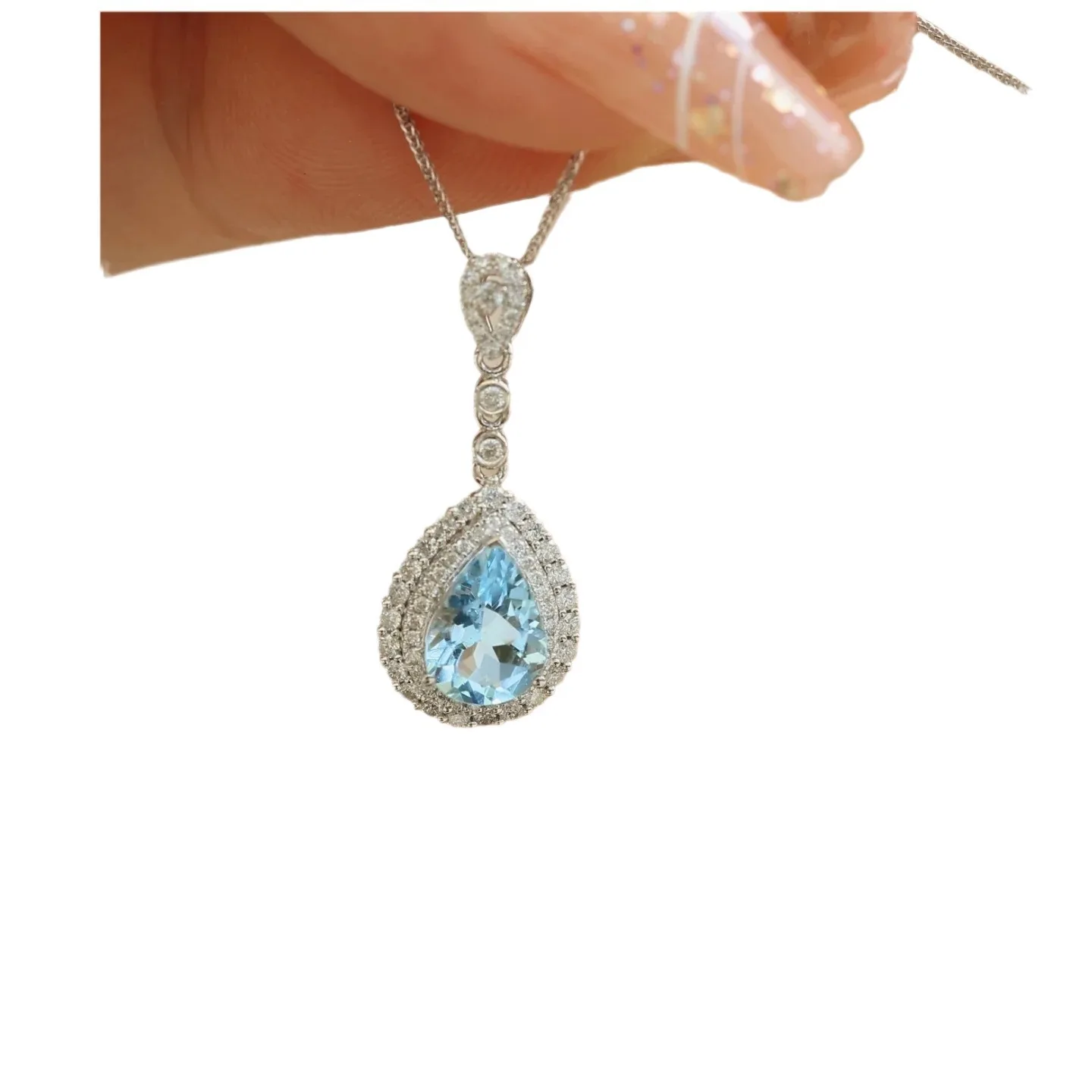 Ожерелье с аквамарином, легкая роскошная высококачественная сенсорная полоса, не выцветает, модная супер фея, цепочка на ключицу, кулон с топазом