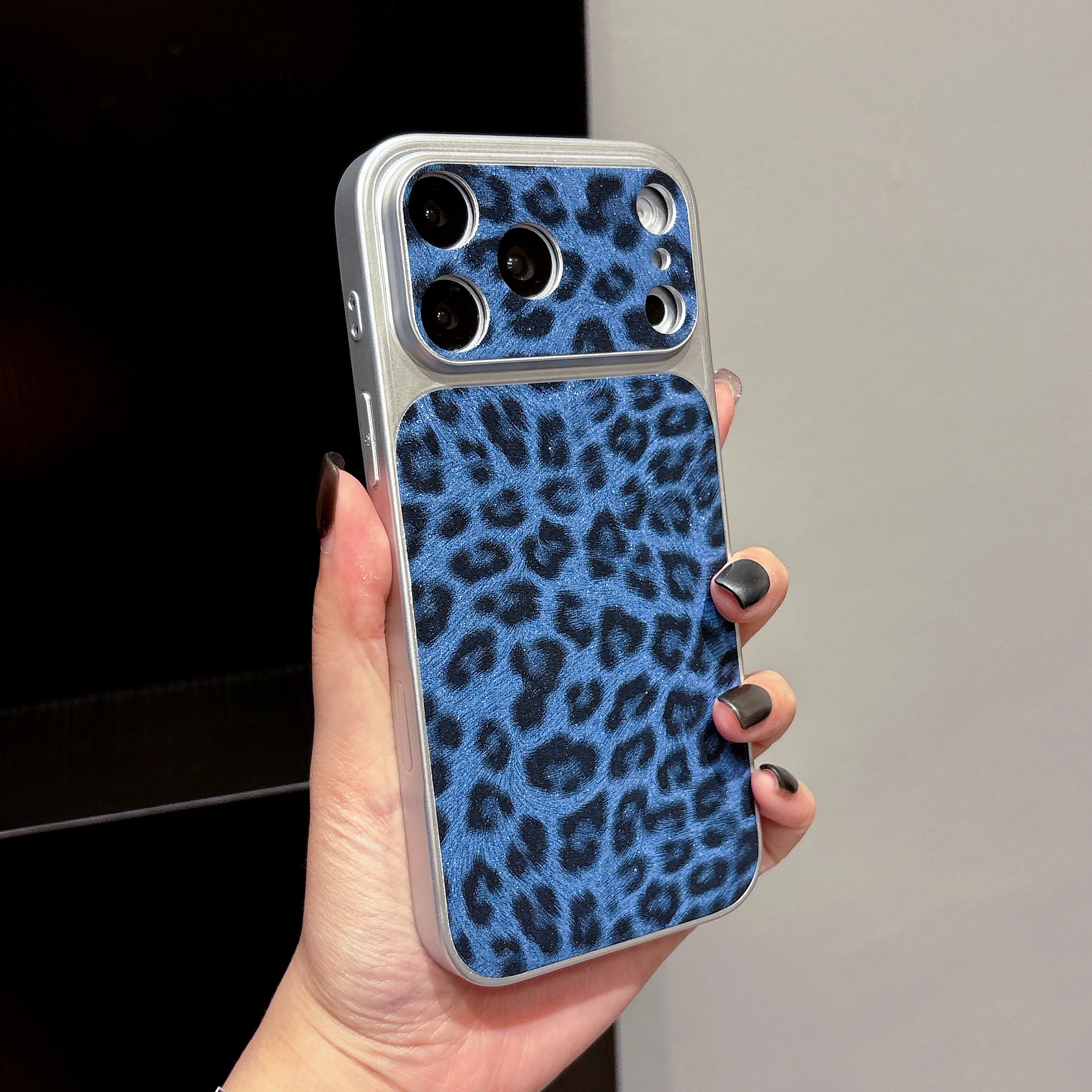 Custodia per telefono di lusso - Glitter Shockproof Case recensione e prezzo