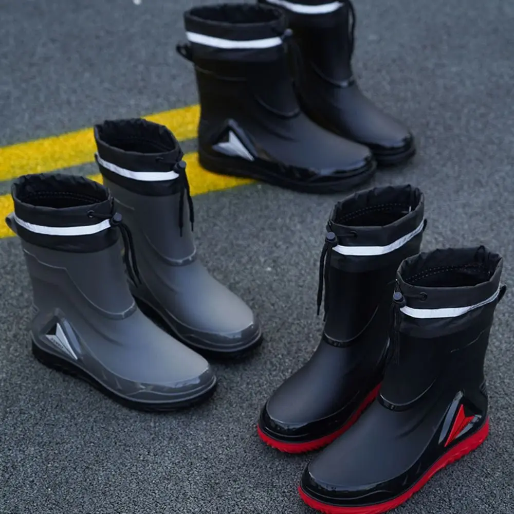 Trend Anti Slip Rain Boots Men Thick Sole Drawstring Plush Rainshoes Mid-leg Boots Streetwear Calf Galoshes Snowing