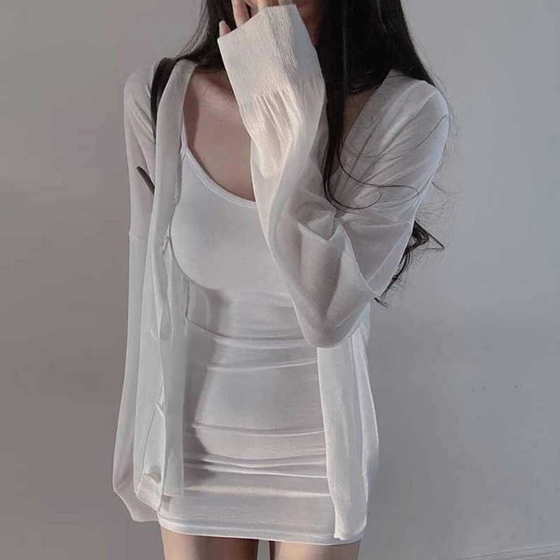 

Женские облегающие топы с квадратным воротником и открытой спиной, 2026, корейский стиль Pure Desire, женская облегающая футболка с рюшами, сексуальный топ с открытыми плечами