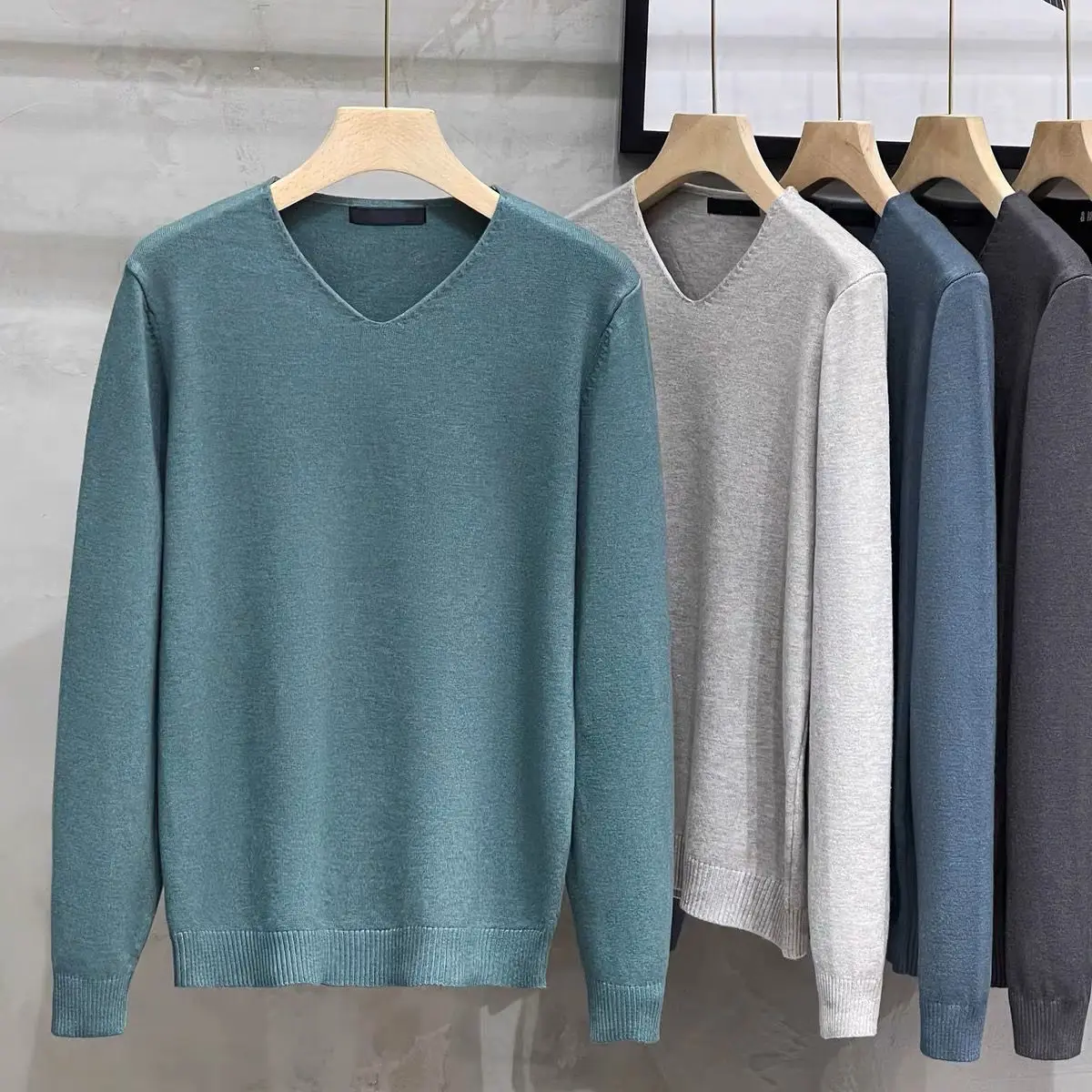 New Winter Turtleneck Thick Mens Sweaters Casual Turtle Neck Solid Color Quality Warm Slim   Pullover Men H2