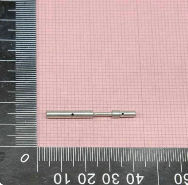 1 個 ITT コネクタ プラグ 031-8556-110 メスピン 7 日以内に発送