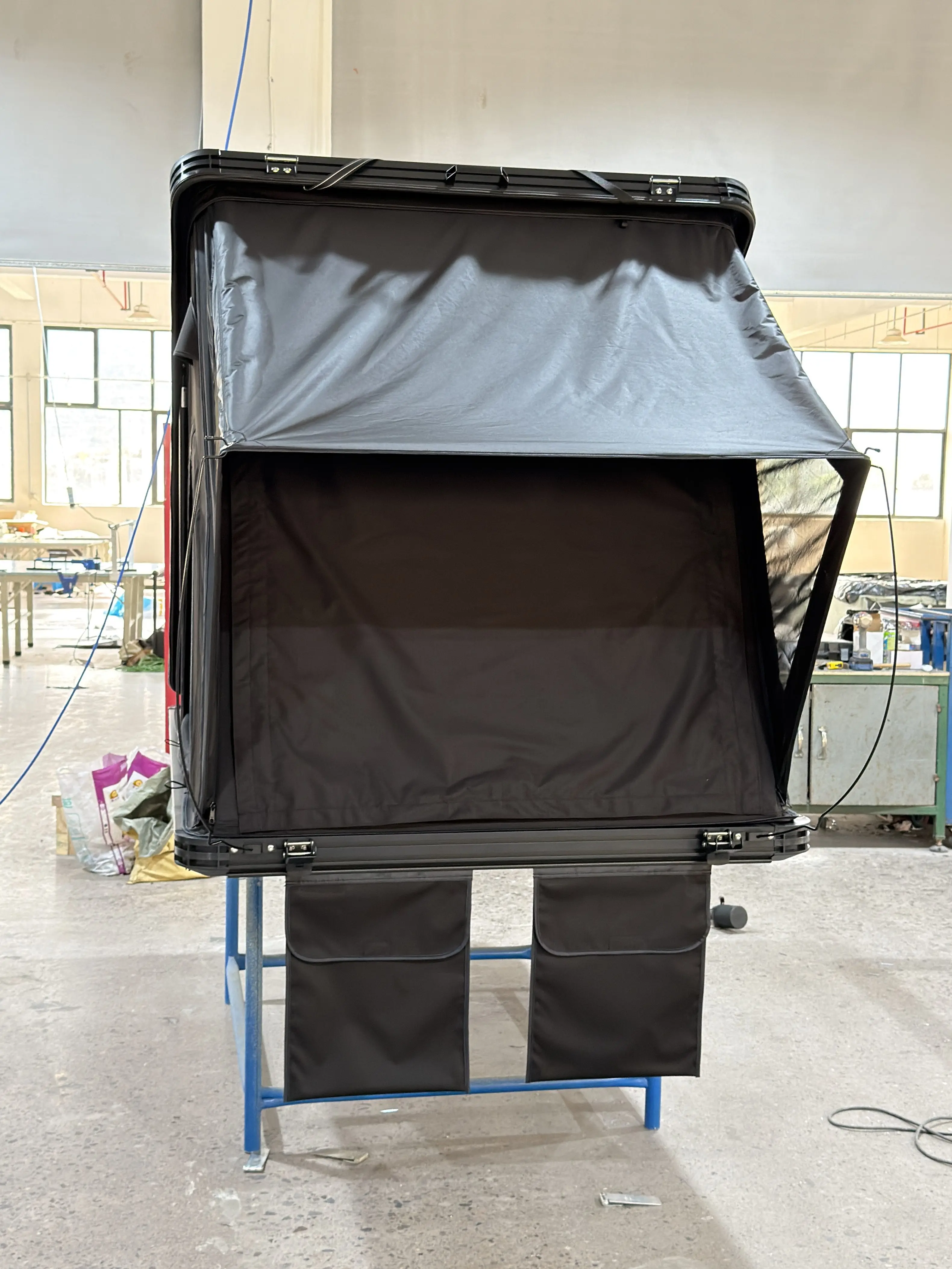 For Automatic Hydraulic Aluminum Roof Top Tent for SUV Pickup Off-Road Waterproof Camping Auto Pop Up Triangle