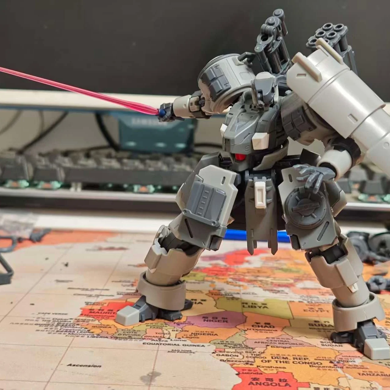 Figurki akcji SHEIK MAINLAND ZAROV C1 NOWE Super Cavalry Cannon Typ 1/144 Model do samodzielnego montażu Kolekcja Zabawek Prezent