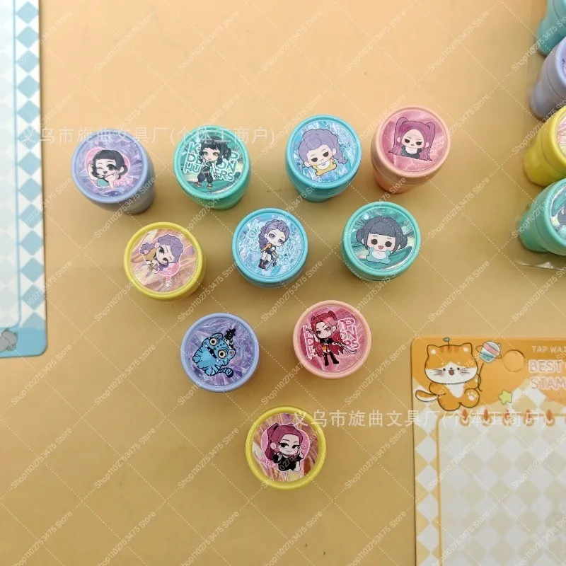 10 Uds KPop Demon Hunters sellos para niños niña dibujos animados lindo sello auto-tinta Scrapbooking DIY decoración impresa niños regalos de navidad 2026