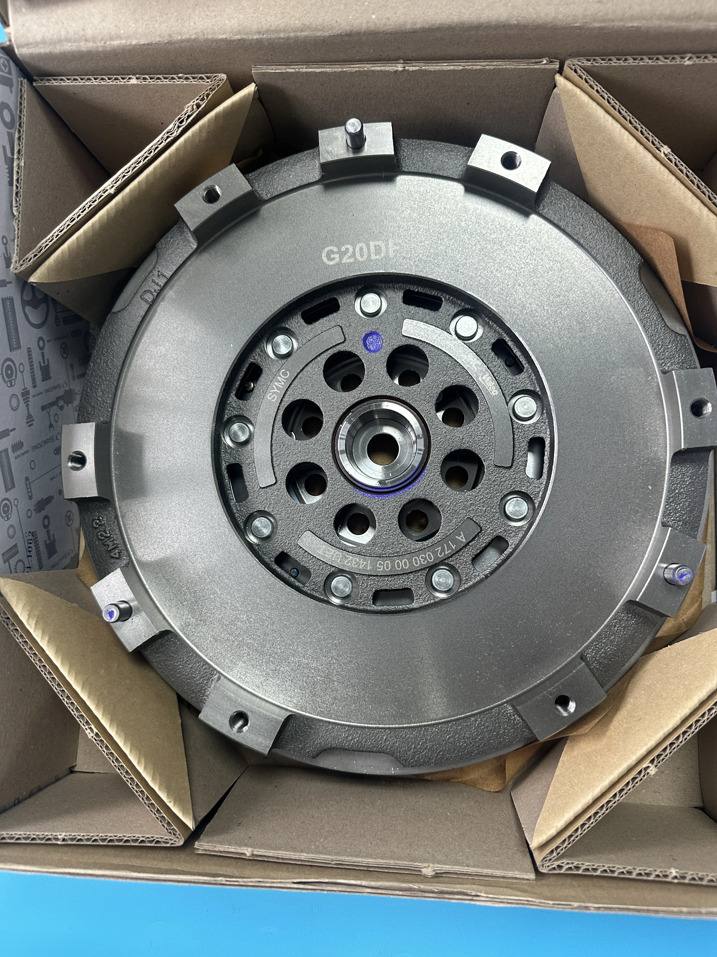 

Genuine Flywheel Assy-Dual Mass 1720300005 For Ssangyong Korando C G20D