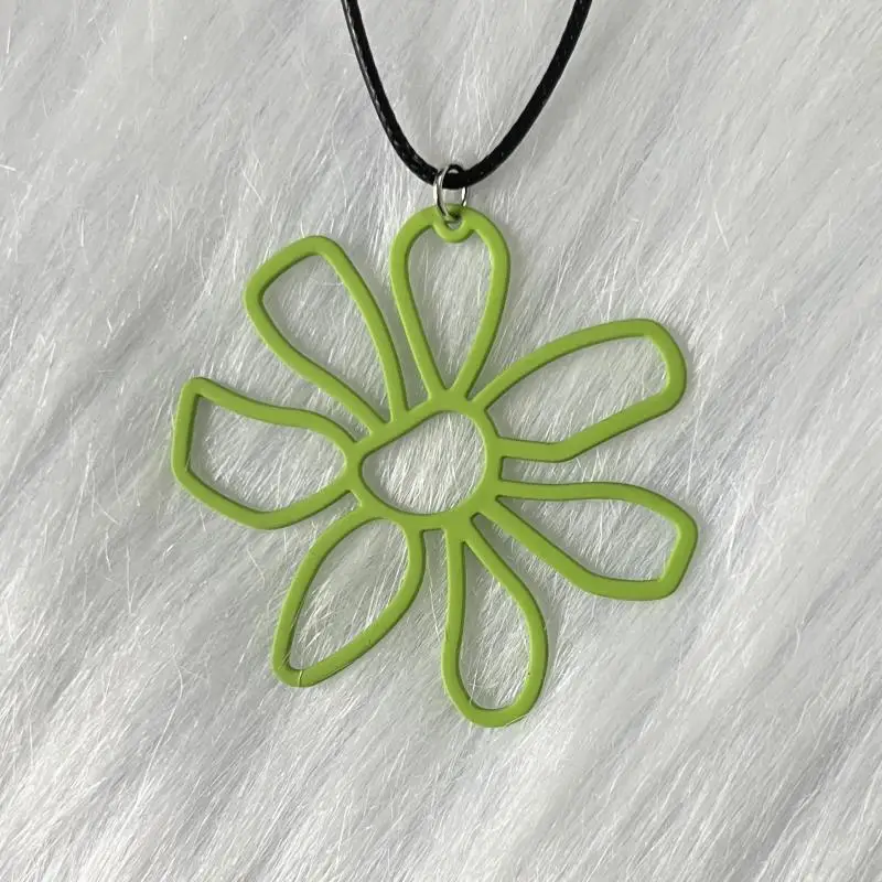 Geometric Flower Ne… - image