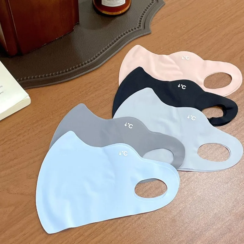 女性用夏用日焼け止めシームレスマスク、3d-uv保護、目尻保護、サイクリング、通気性のあるアイスシルク