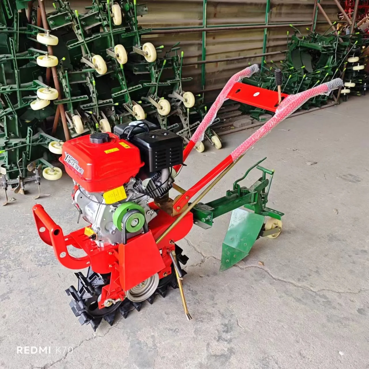 7HP gasoline 170F single chain rail micro power tiller + flip plow tiller agricultural agricultural machinery