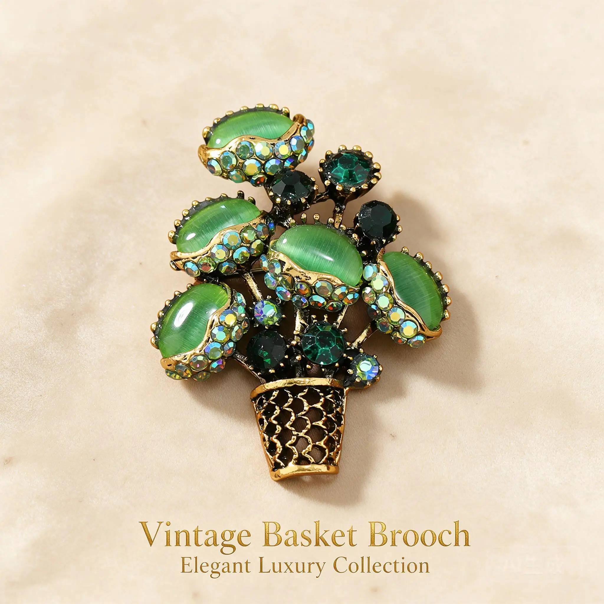 Vintage Rhinestone Cat Eye Stone Venus Flytrap Plant Brooch Fashion Shiny Lapel Pin For Women Coat Jacket Sweater Clothing Decor