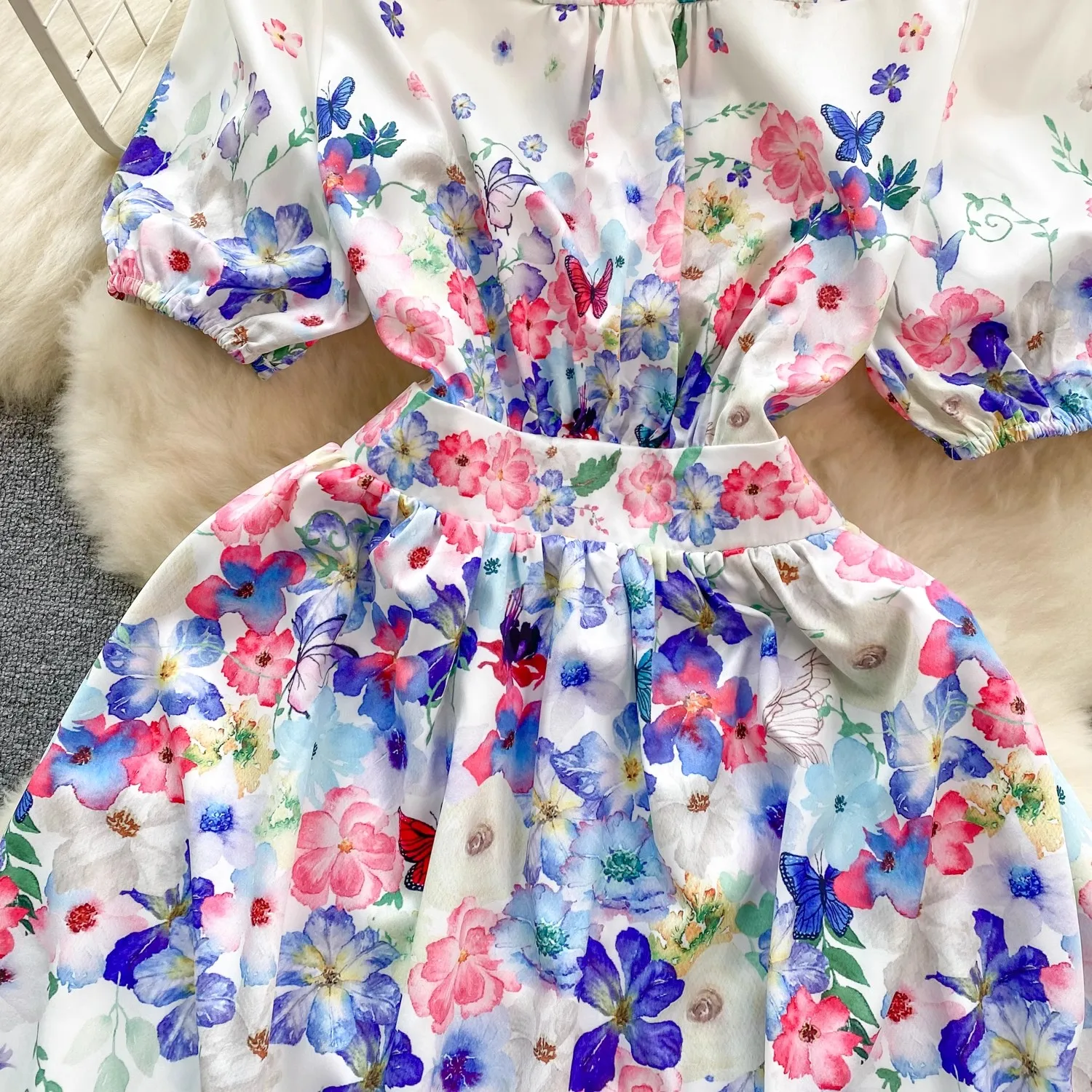 2024 Nieuwe Zomer Dames Bloemenprint Palce Stijl V-Hals Korte Mouw Single Breasted Mode Elegante Casual Party Boho Jurken