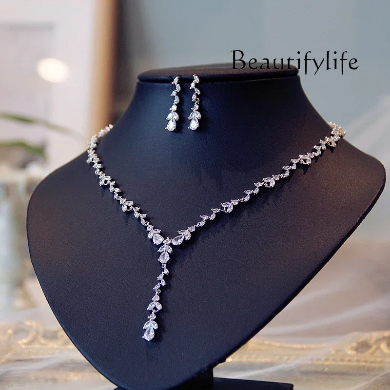 

Zircon Premium Xi Necklace Earrings Jewelry Wedding Dress Accessories