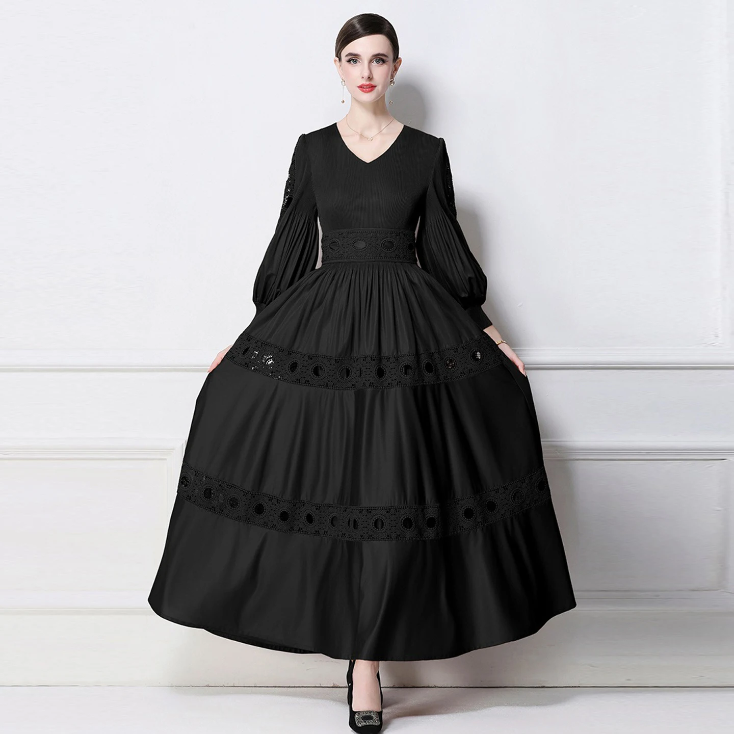 

Длинное женское платье-футляр большого размера из триацетата с вырезами, свободным кроем, высокой эластичностью и V-образным вырезом