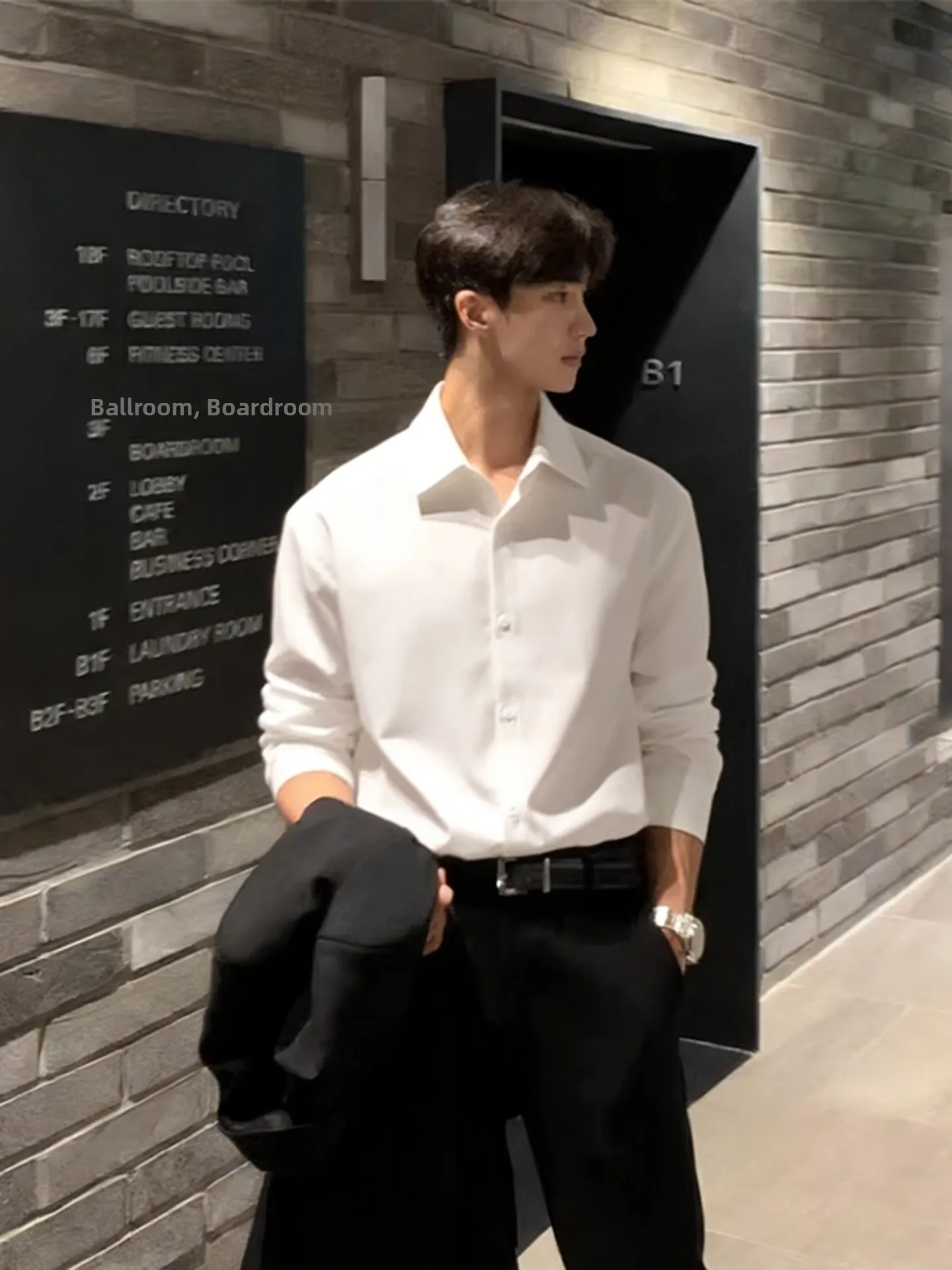 

White Long Sve Men's irt Casual Neapolitan Sle Korean Faion Inner Wear Suit Top Layer Regular Fit Loose Fabric