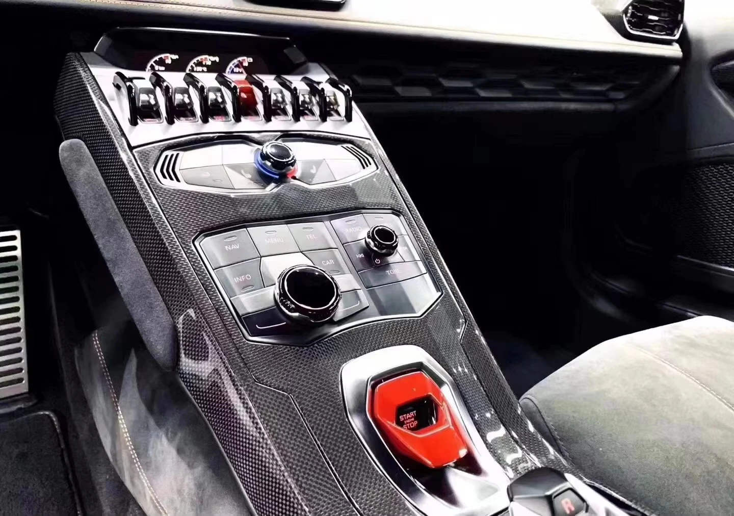 Carbon Fiber Interiors for Lambor Huracan Lp610 Lp640