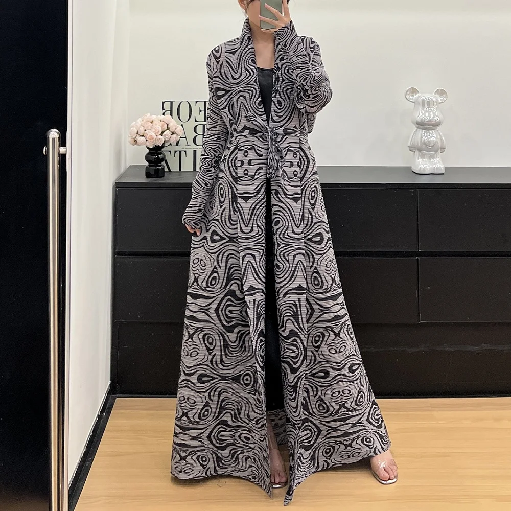 

2025 women muslim robe satin 3D printing loose casual pleated ladies robe y2k clothes New fashion high quality long skirt bra