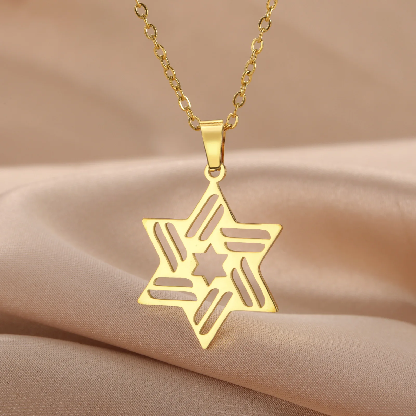 Jeshayuan Hexagram Pendant Necklace For Women Hollow Star of David Hexagon Stainless Steel Choker Jewish Party Jewelry Gift