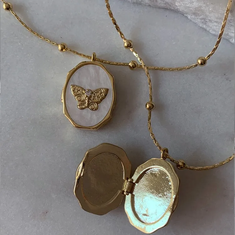 Amazon Butterfly Shell Album Photo Frame Necklace Vintage Openable Necklace Gold Plated Color Retaining 14k