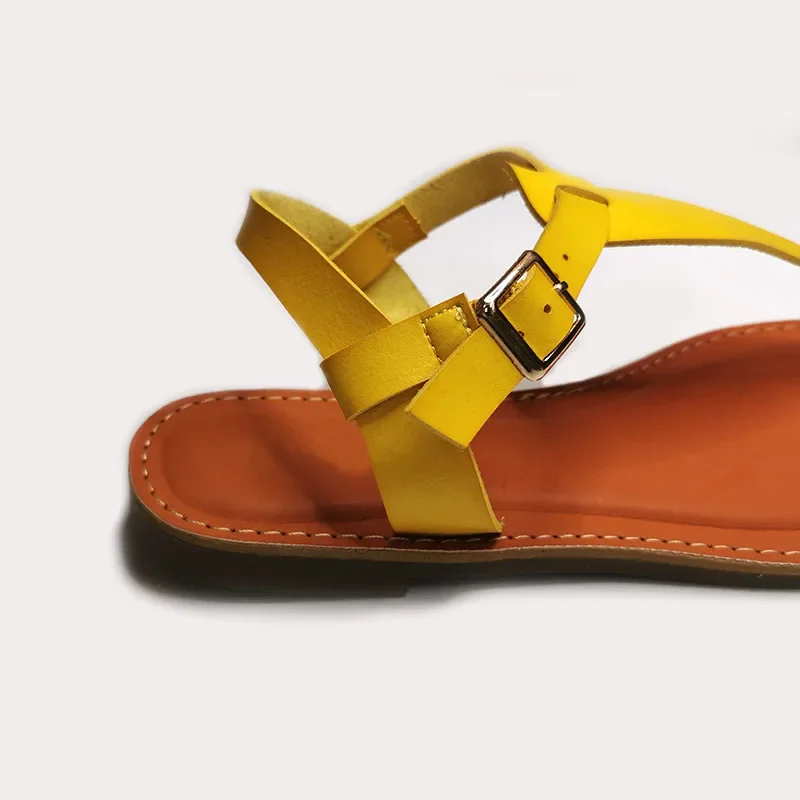 2024 Beach Sandals Women Summer Shoes Flat Heel Open Toe Flip Flops Buckle Leather Sandal Solid Yellow Large Size 37-41