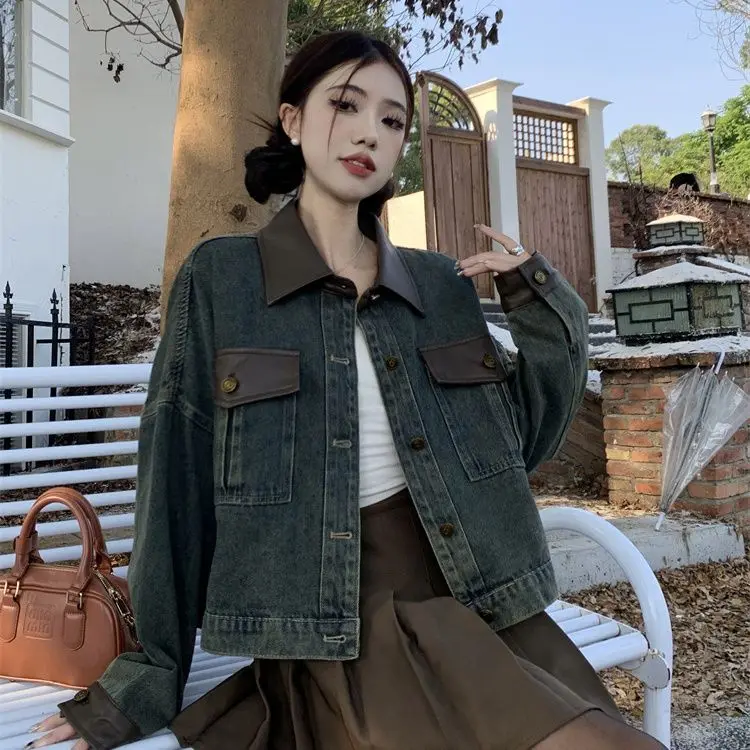 

Осенние женские куртки Стильные оливково-зеленые однослойные средней длины ветрозащитные на ватной флисовой подкладке с большой хлопковой подкладкой