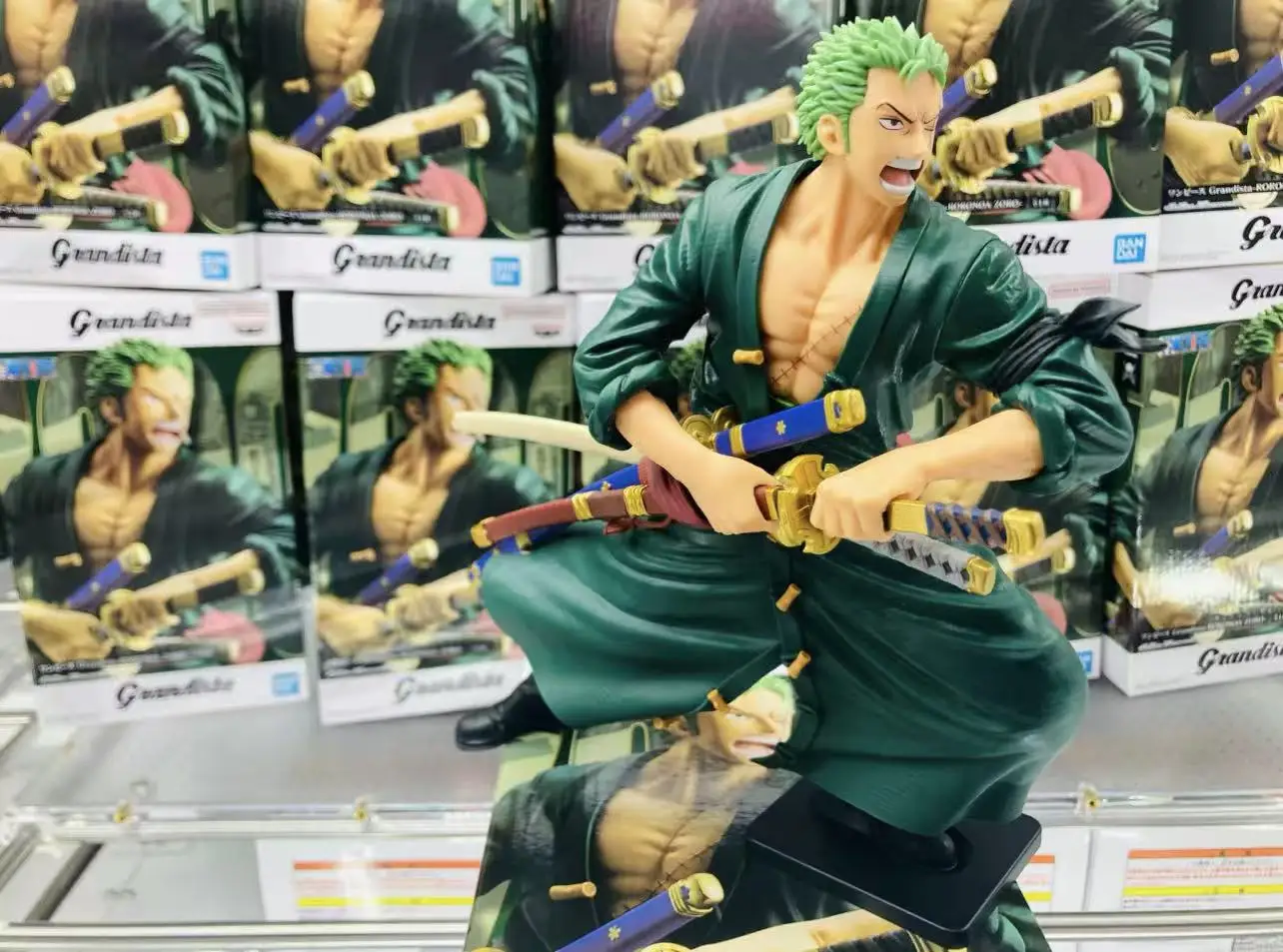 

В наличии: Оригинальная фигурка Bandai Banpresto One Piece Grandista Series Roronoa Zoro, модель аниме-персонажа, декоративная игрушка, новая, в коробке.