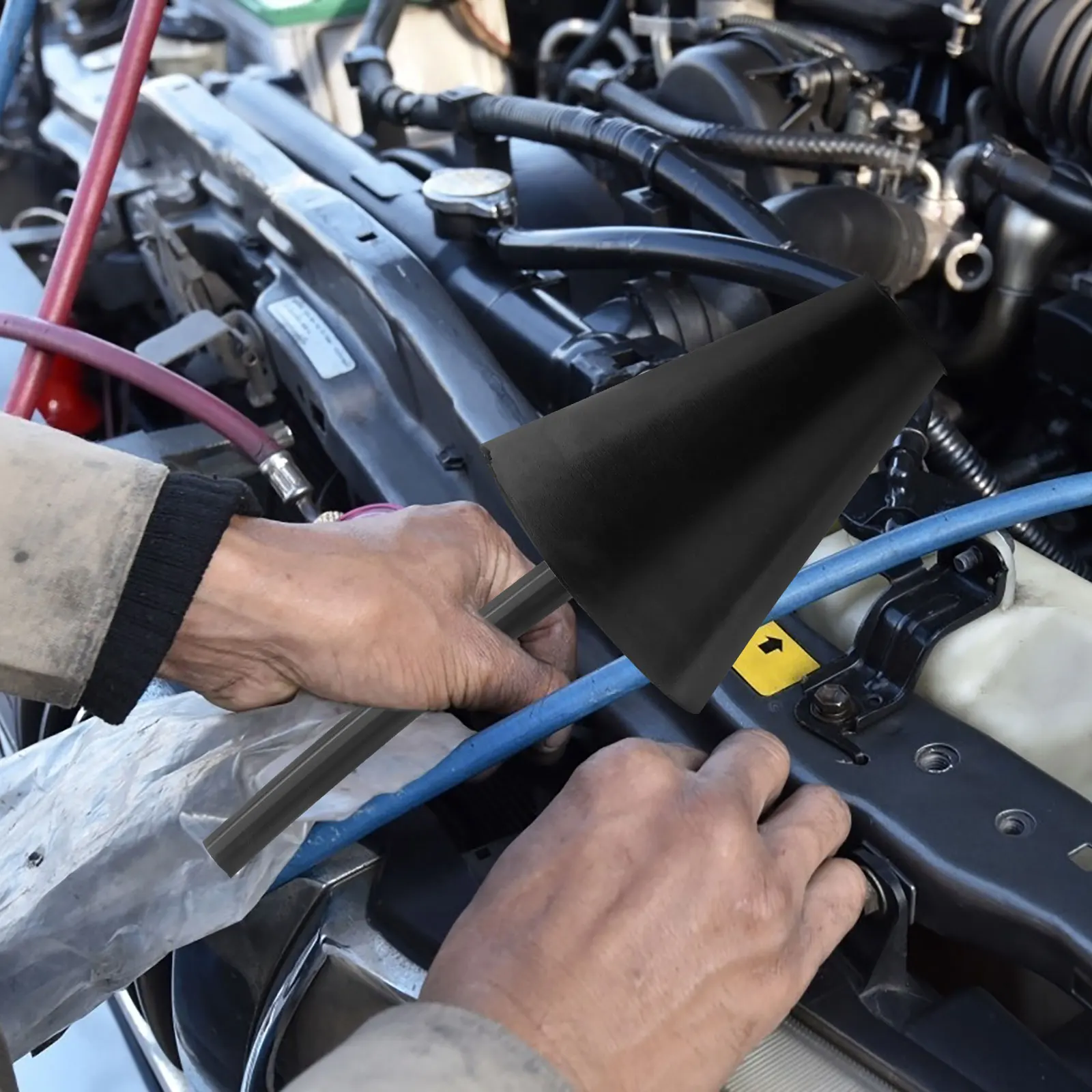 

Automobile Leak Automotive Smoke Exhaust Dedicated Black Rubber Cone Intake Adapter