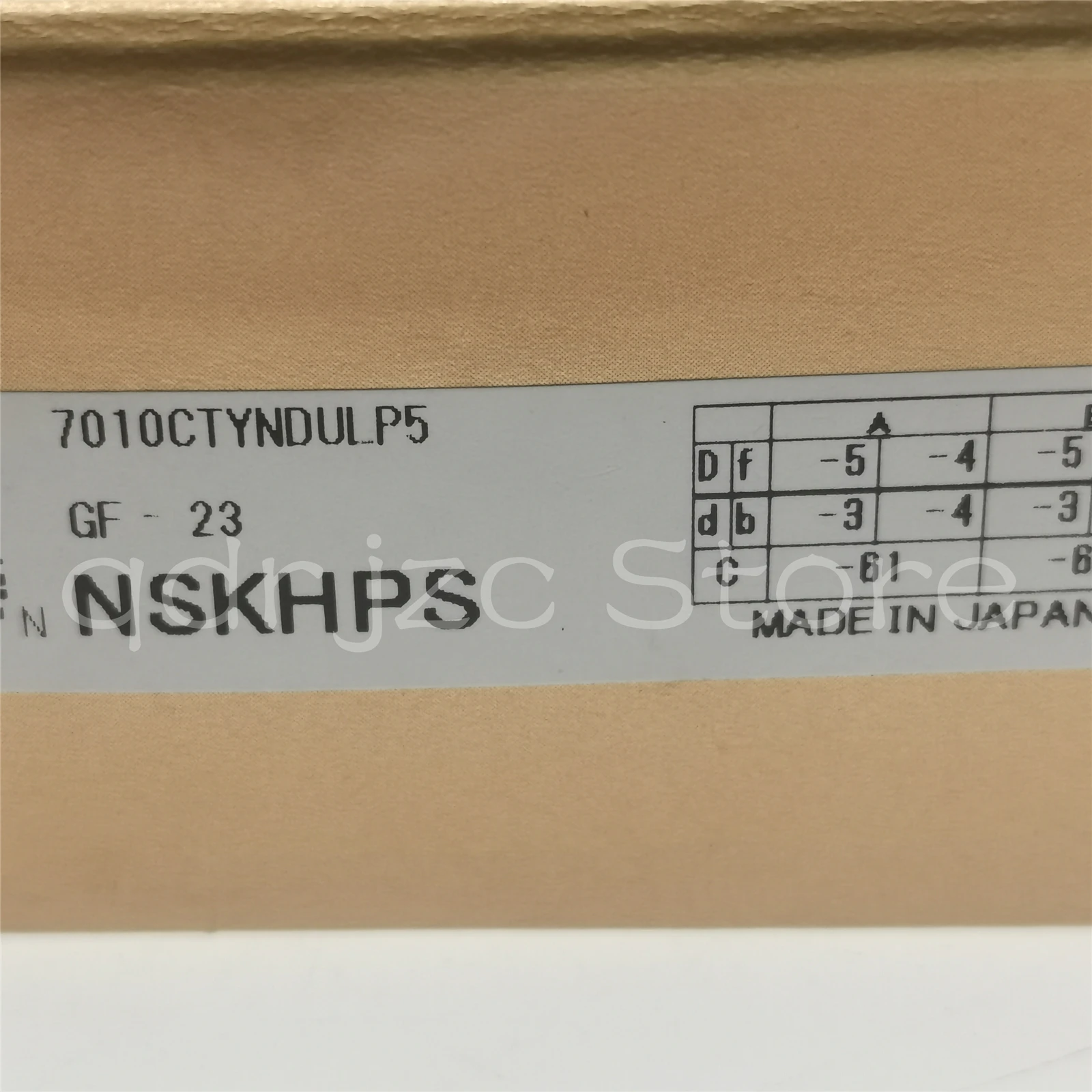 Precision free-pair angular contact ball bearing 7010CTYNDULP5 7010C DULP5