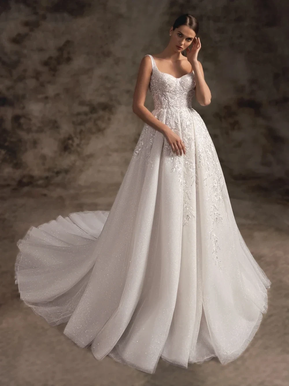 Customized Elegant And Shiny A-Line Lace Decal Women's Wedding Dress Sexy Backless Side Slit Party Bridal Gown Vestido De Novia