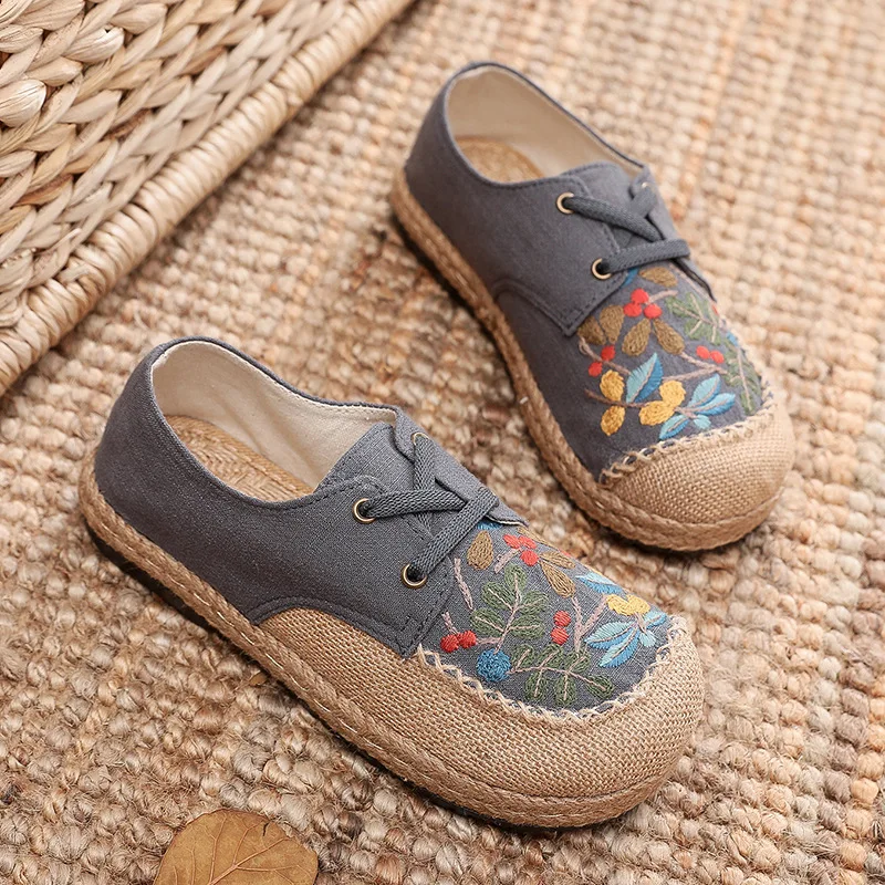 Spring cloth shoes women round head women\'s shoes Chinese style shallow mouth retro flat shoes lace canvas