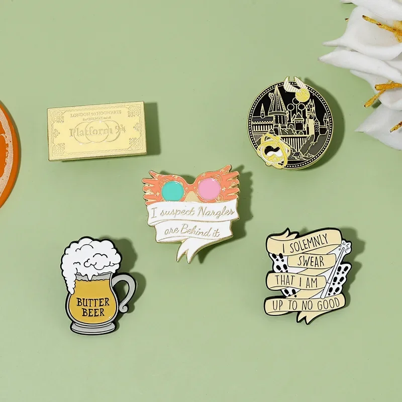 Classics Magic World Enamel Pins Train Tickets Sunglasses Howler Beer Brooches Witch Wizard Lapel Badges Jewelry Gift For Friend