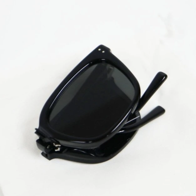 lunettes-de-soleil-pliables-matiny-2026-–-protection-uv400-elegante-et-portable-pour-hommes-et-femmes-–-design-tendance-gm