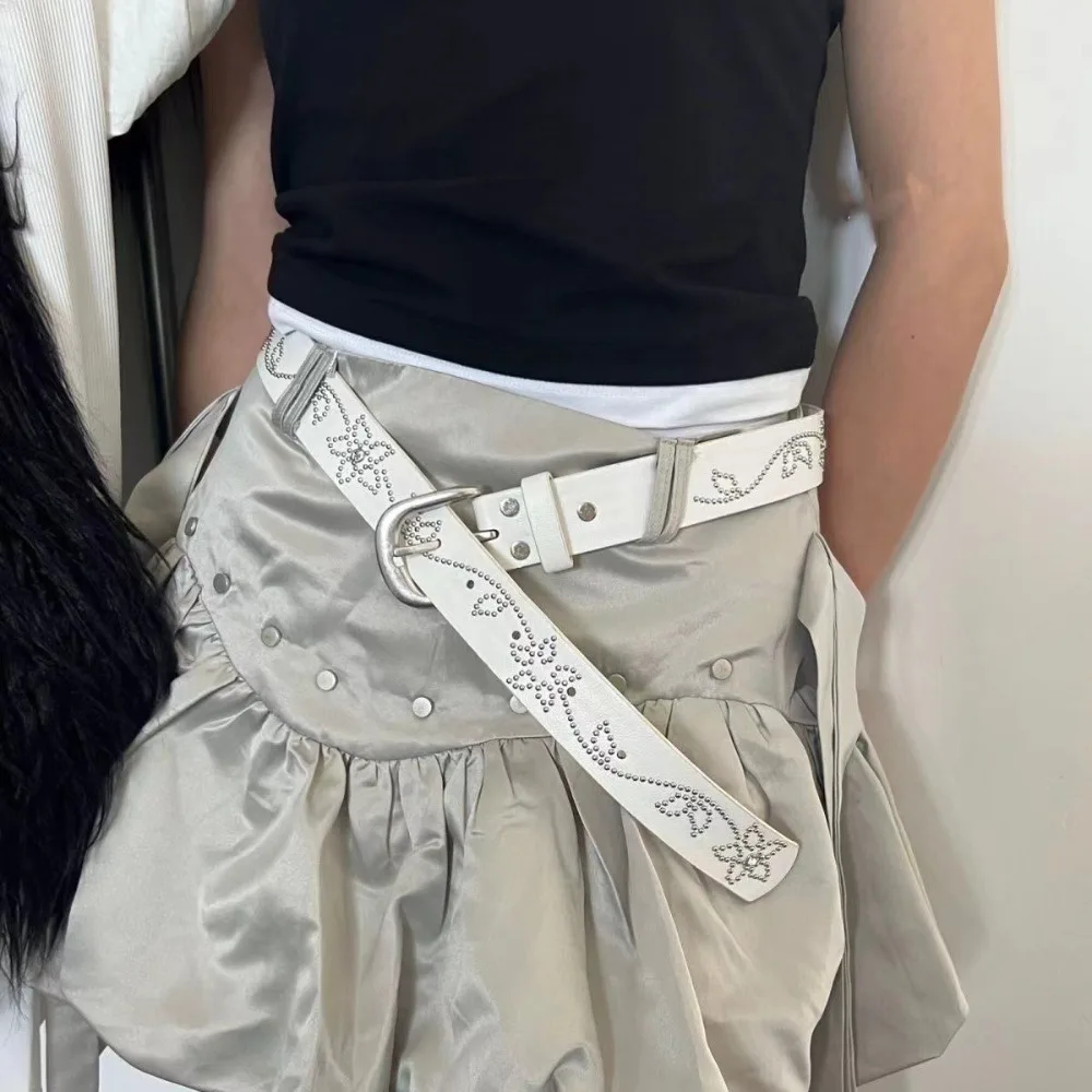 Simple Flower Rhinestone Belt Y2K White Rivet Belt Pin Buckle Black PU Leather Waistband Decorative Jeans