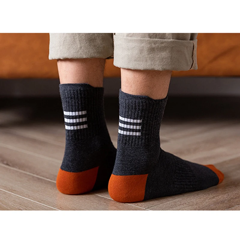 Meias altas e respiráveis masculinas, meias esportivas de rua, algodão, na moda, tamanho 39-44, 100% algodão, 5 pares