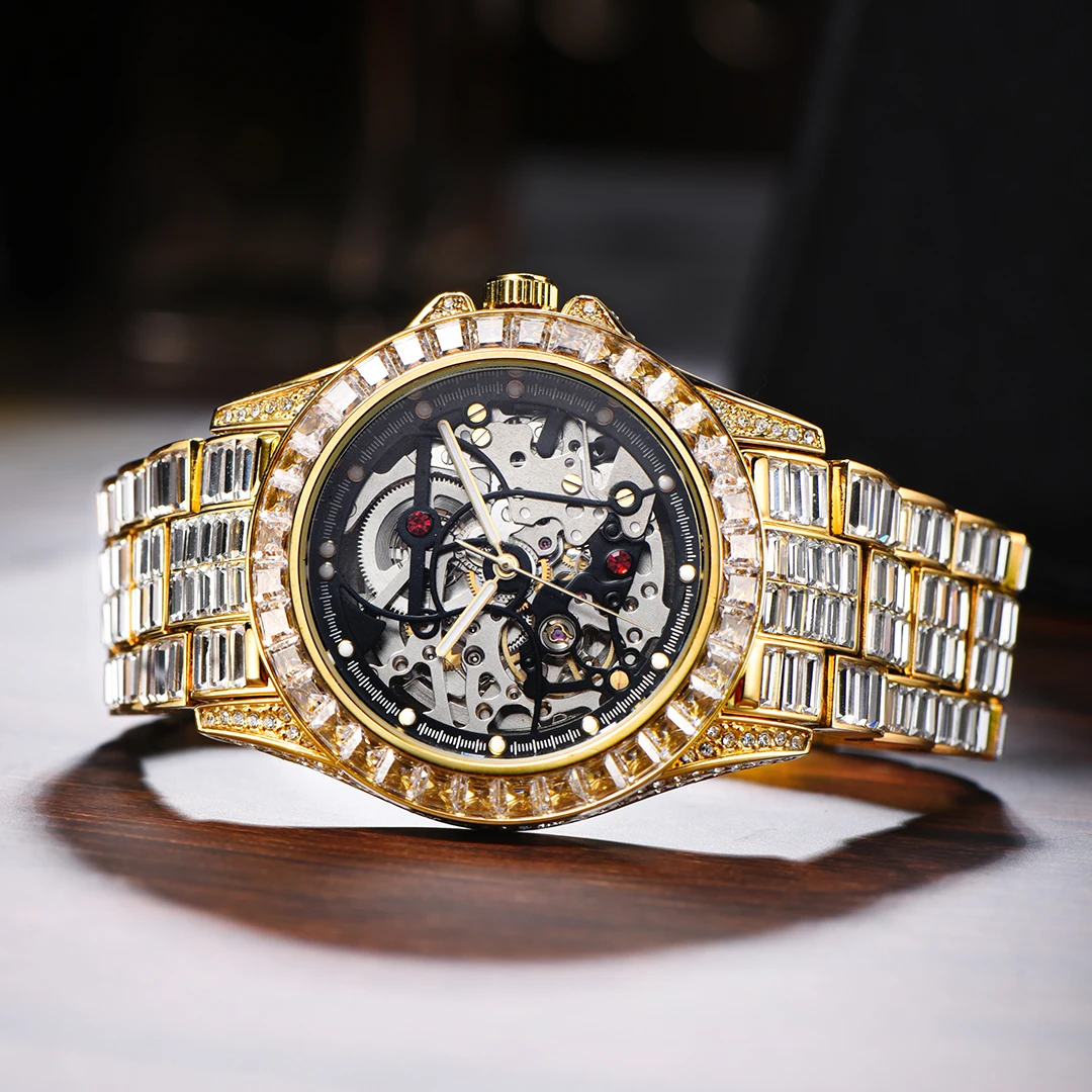 Orologi automatici ghiacciati per uomo orologio da polso di lusso completamente con diamanti orologio meccanico con lancette luminose Tourbillon