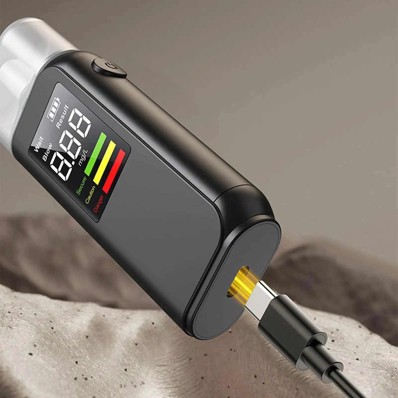 

Портативный тестер алкоголя со светодиодным дисплеем, датчик высокой четкости, алкотестер для проверки алкоголя с 5 выдувными насадками для вождения