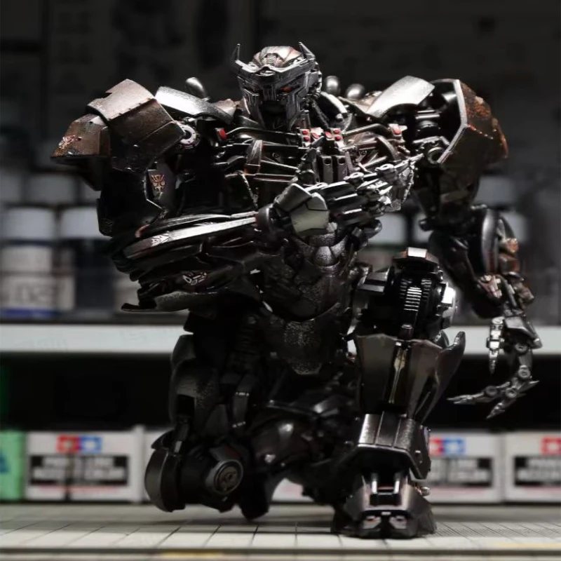 Zabawki 20 cm dostępne od ręki Transformer Movie 7 PRO Scourge Ruchomy, wstępnie zmontowany model robota Figurki kolekcjonerskie dla entuzjastów Prezent