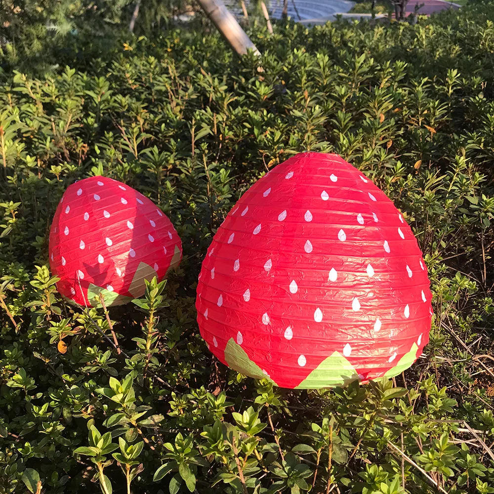 3D Strawberry-shaped Paper Lantern Spring Strawberry Theme Party Decor Children\'s day Special-shaped Paper Lantern Baby Shower